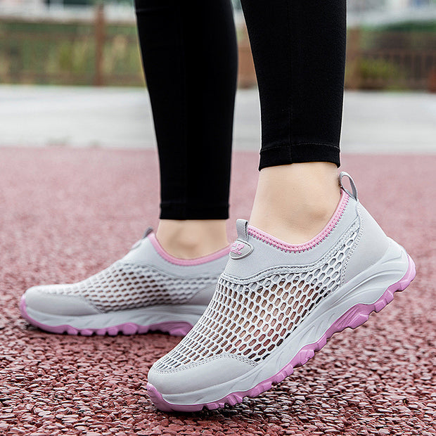 Breathable Mom Large Mesh Walking Shoes